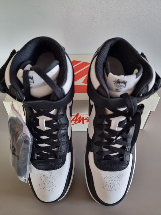 Sprzedam buty Stüssy x Nike Air Force 1 Mid "light bone"