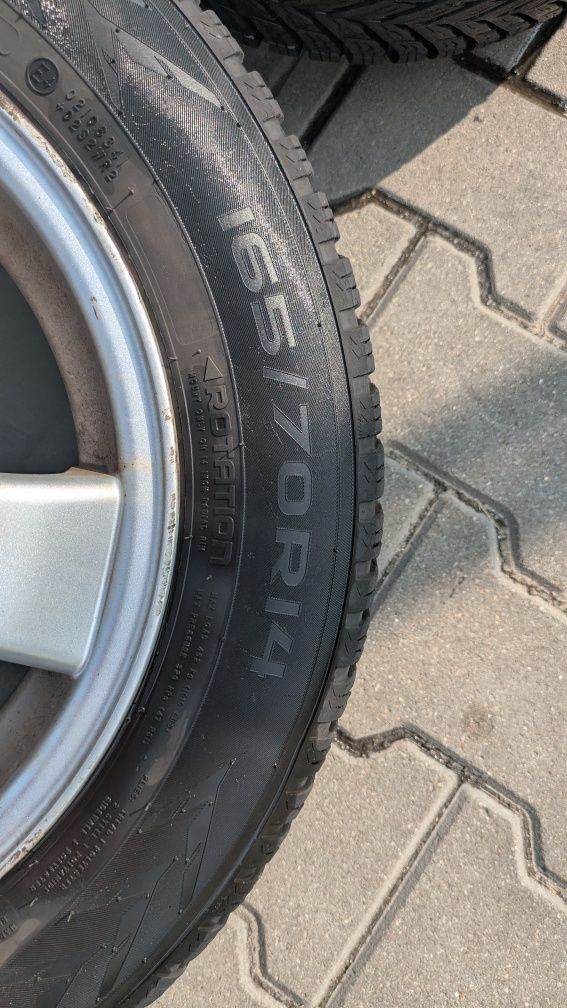 Koła 165/70 R14 81T Nokian wielosezonowe całoroczne