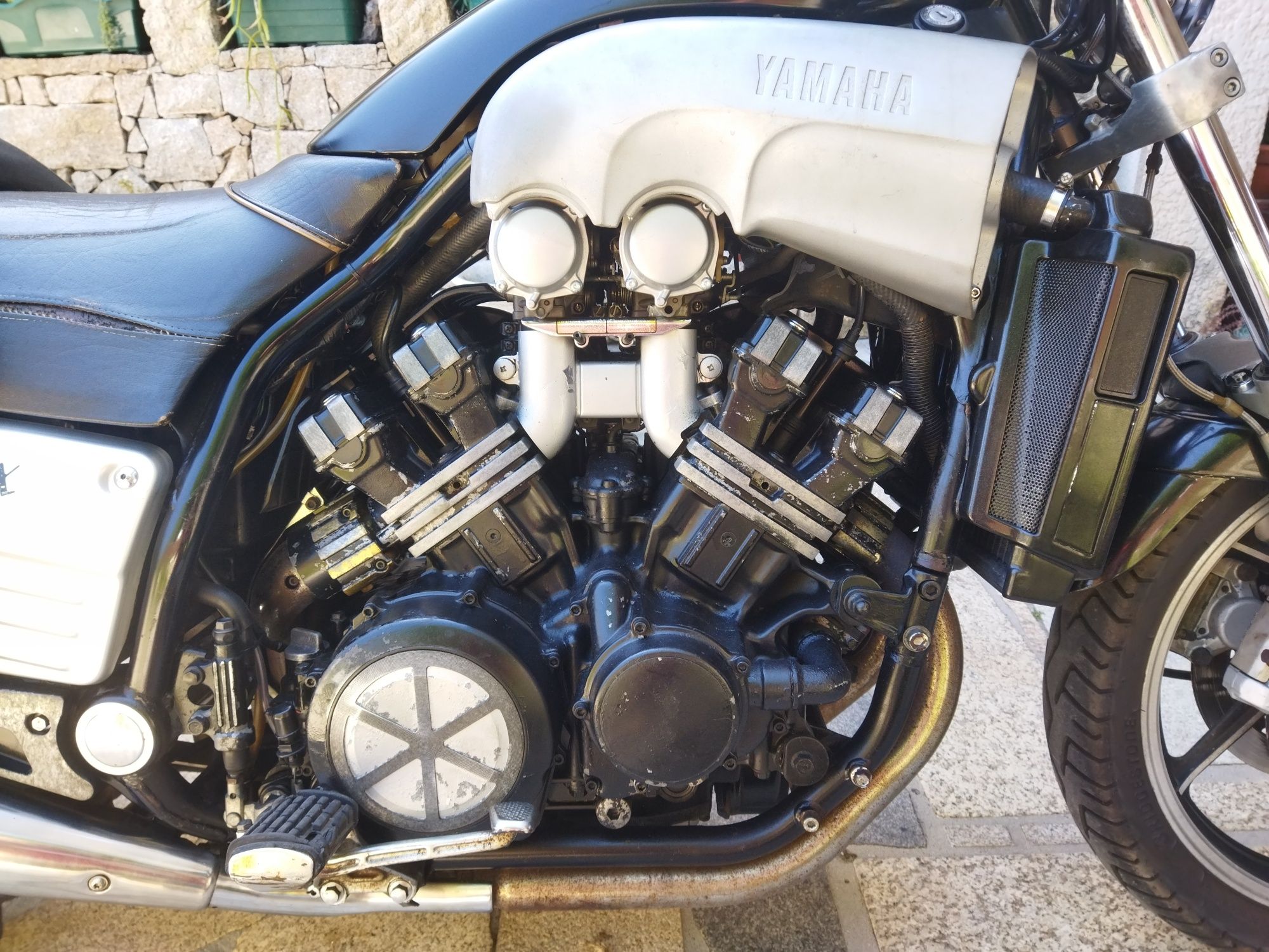 Yamaha Vmax 1200