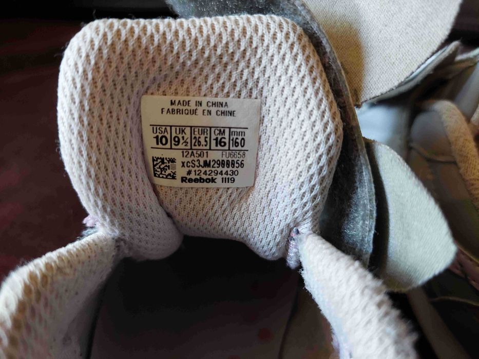 Buty dziewczynka adidasy Reebok rzepy z motywem r. 26.5EU wkł. 16cm