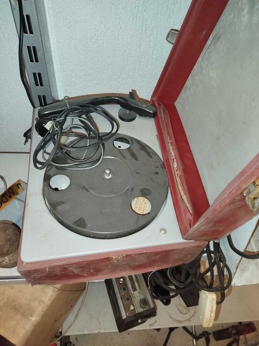 Adapter gramofon Aster stan słaby na części nie sprawny
