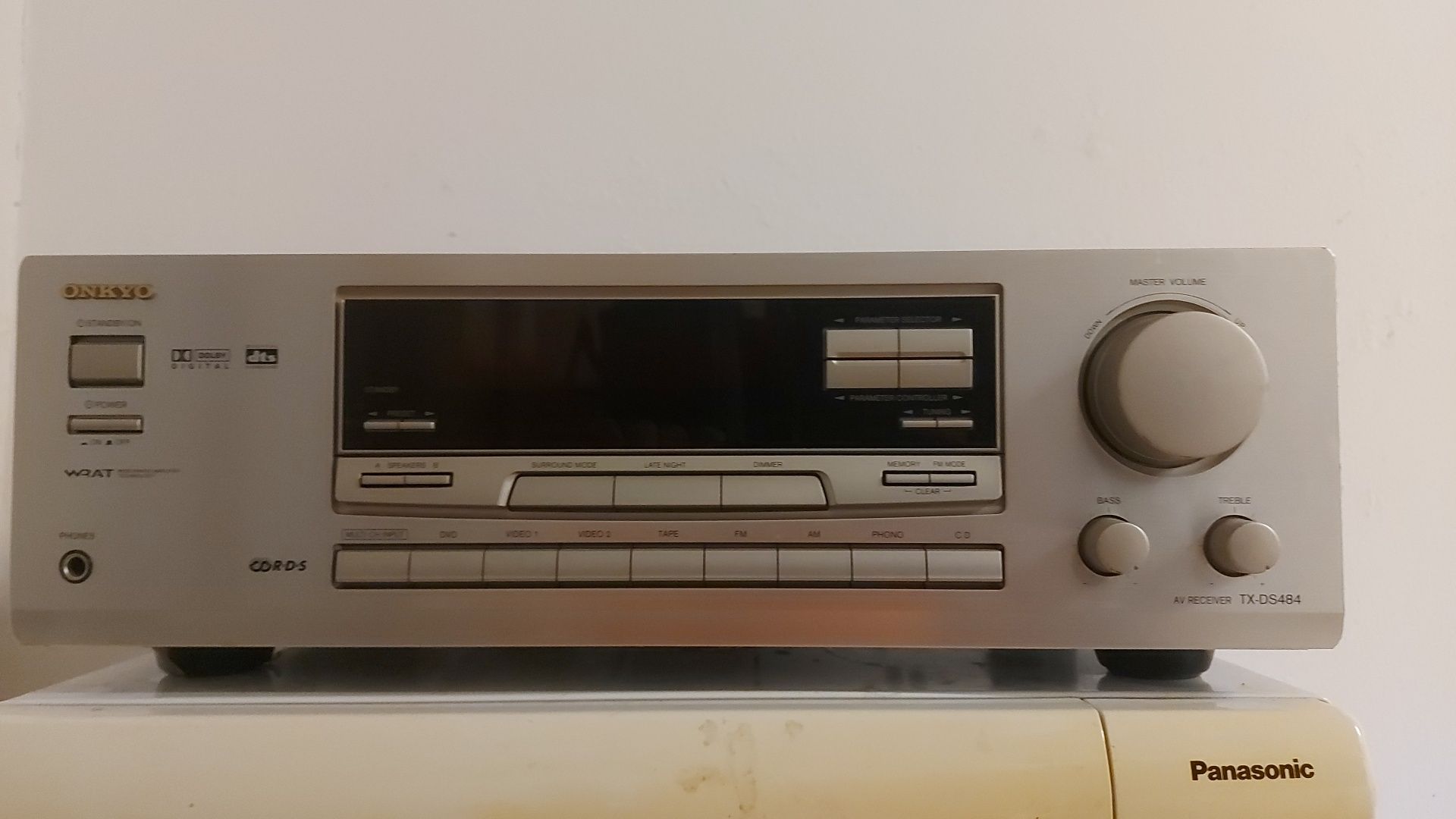 Підсилювач Onkyo TX-DS 484