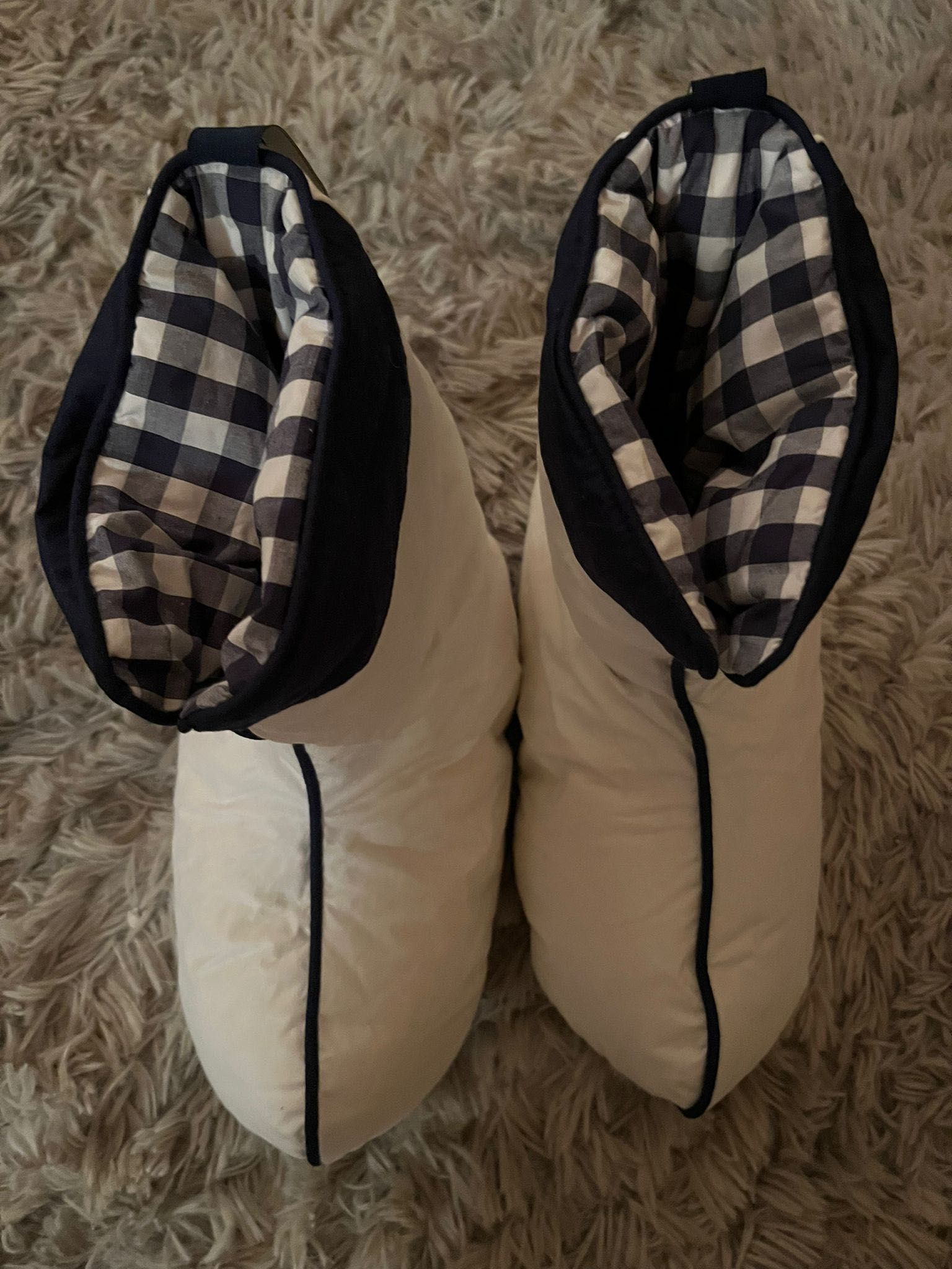 Pantufas/Botas Hastens