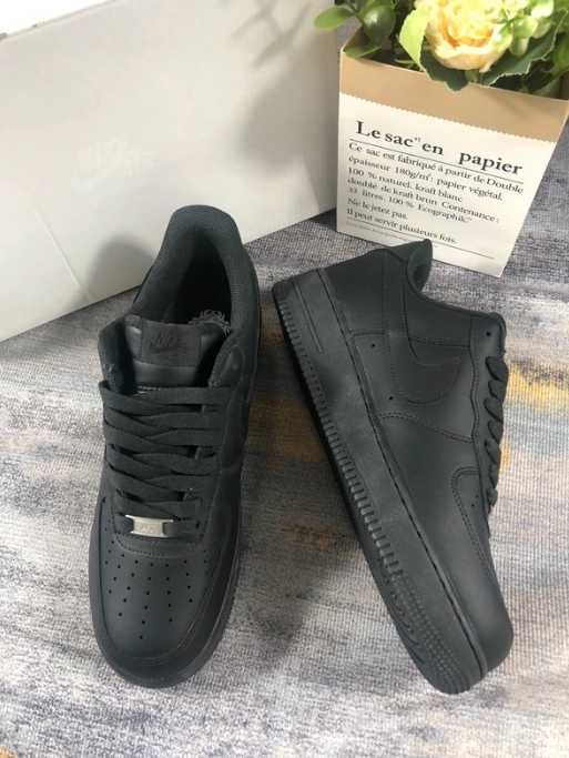 ButyDamskie Nike_Air_Force_1_Low_'07_Black_Uniseks R.40
