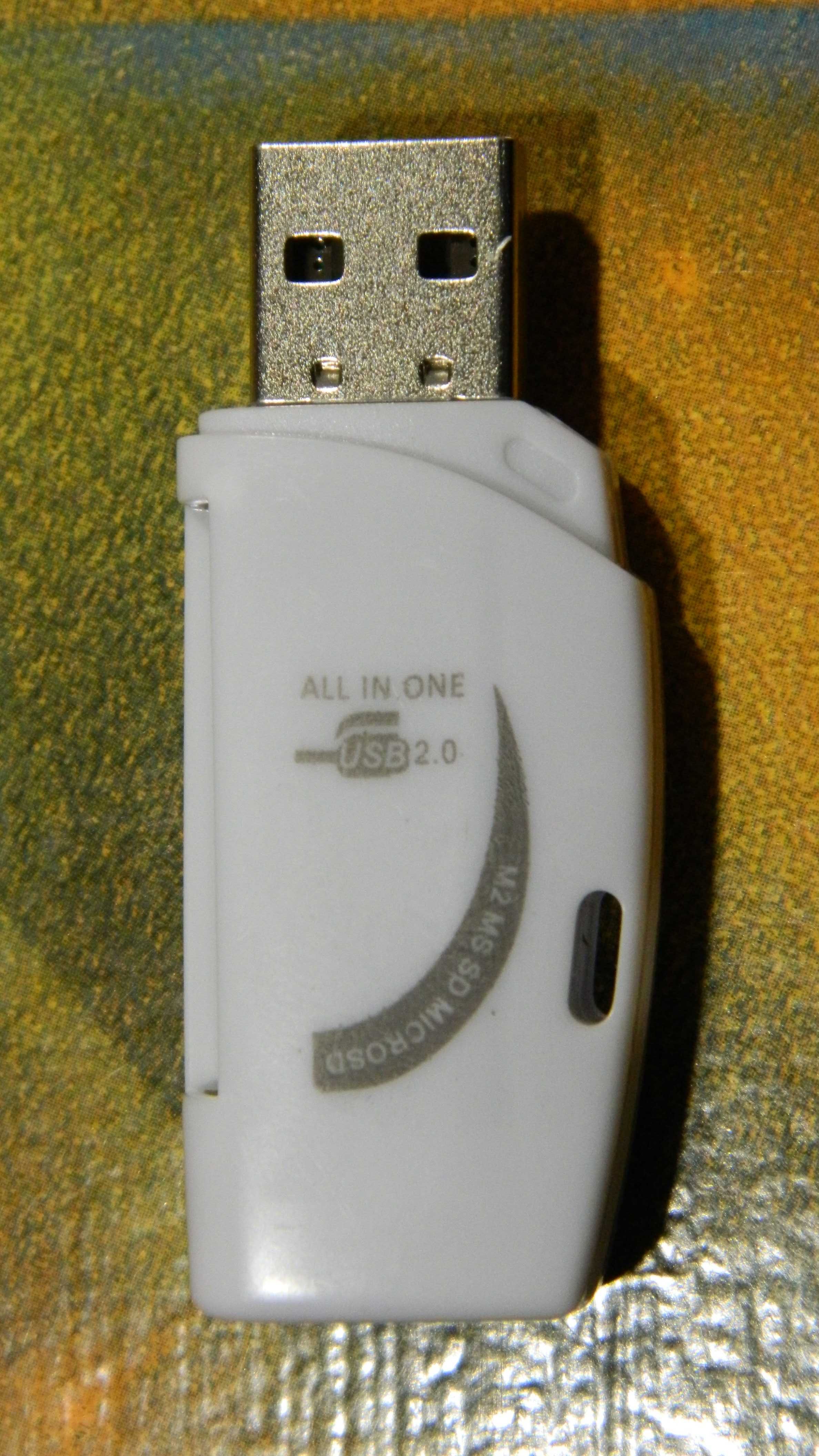 Card Reader USB 2/0 480 Mbpg Кард ридер