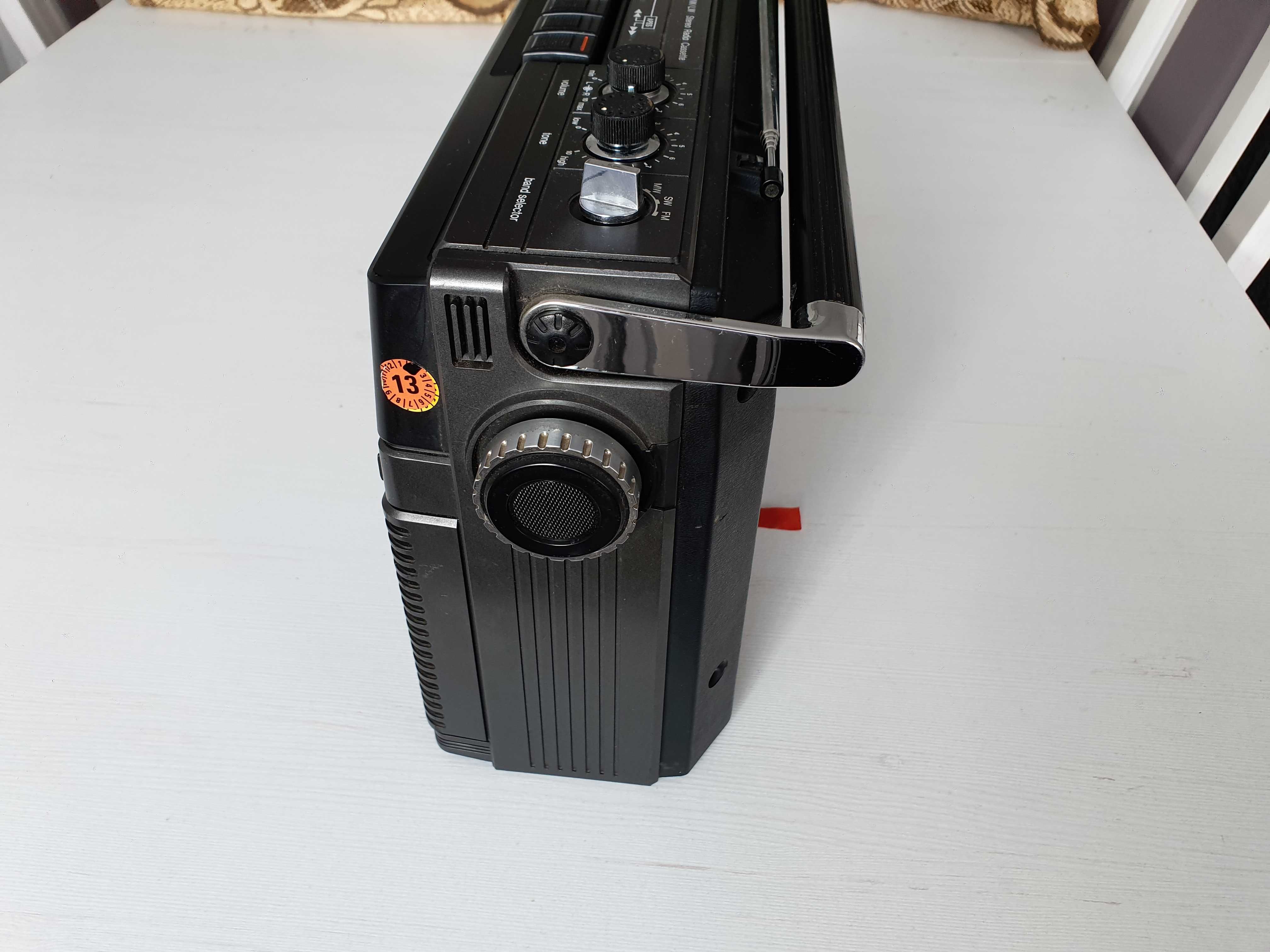 Radiomagnetofon SHARP gf-8181 vintage