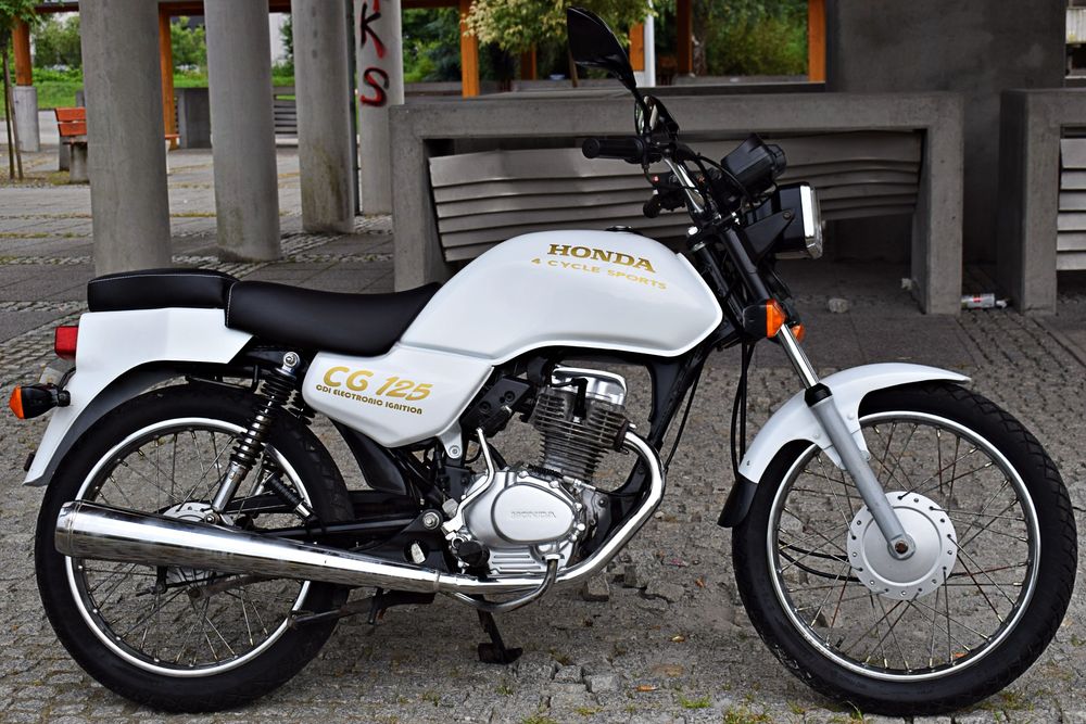 HONDA CG 125 Kolekcjonerski i na codzień DOSKONAŁY STAN Jedyna w EUROP