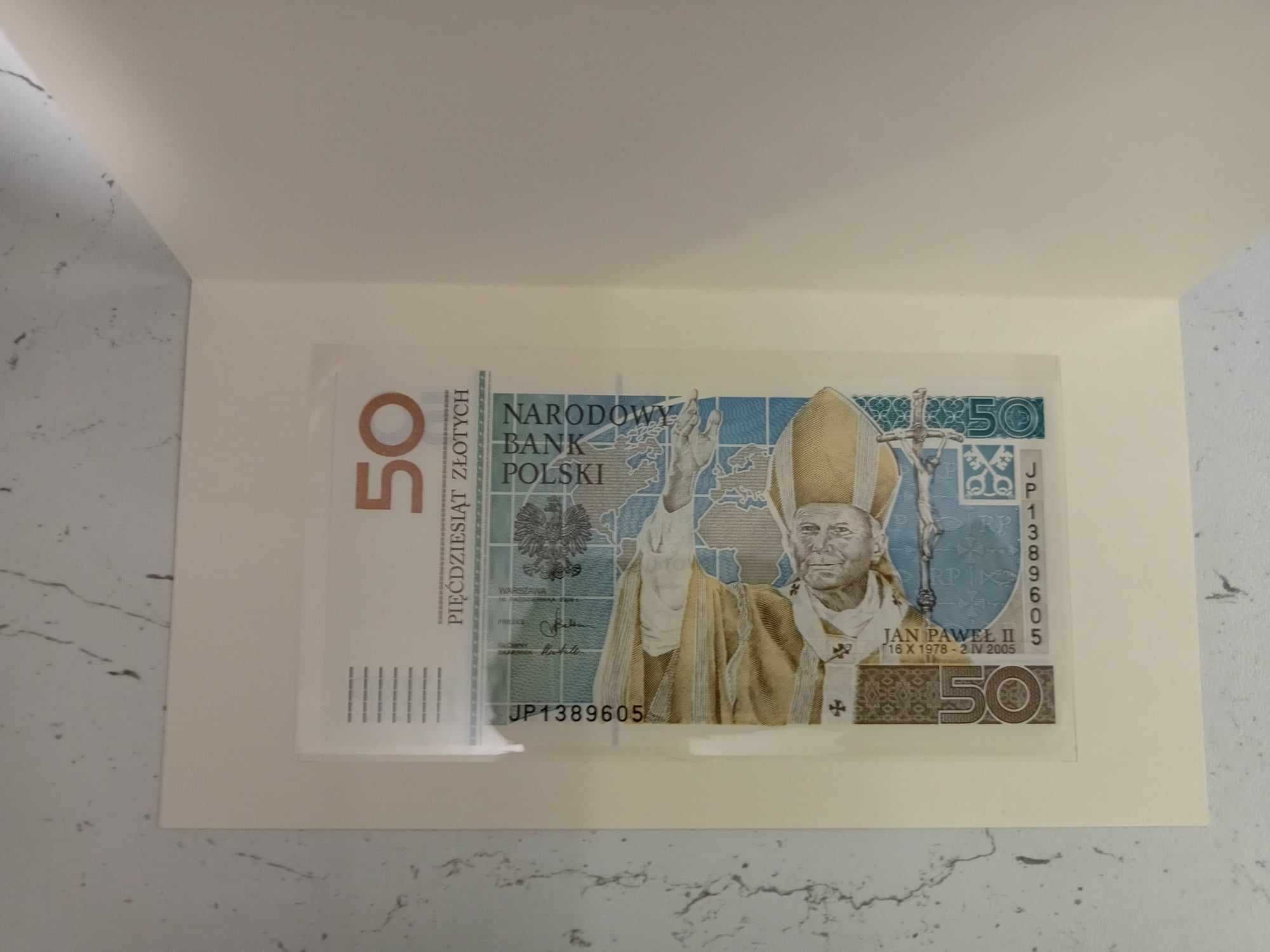banknot kolekcjonerski 50 zł Jan Paweł II
