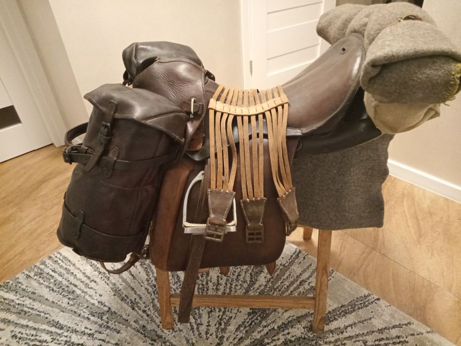 Wojskowa kulbaka, Siodło wojskowe