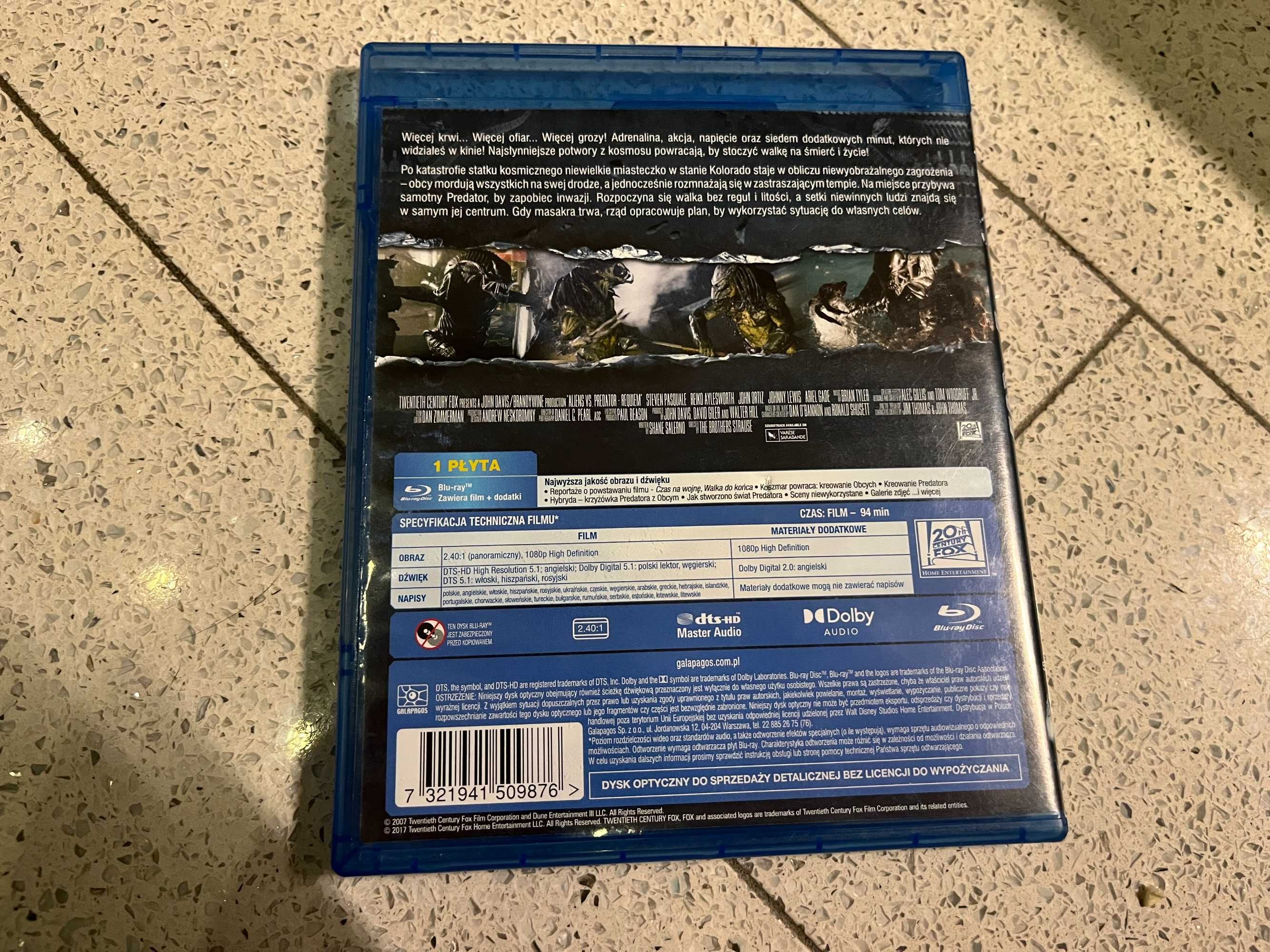 Obcy kontra Predator 2: Requiem (blu-ray / polski lektor)