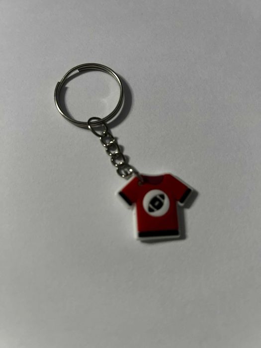 Nowy brelok do kluczy tshirt