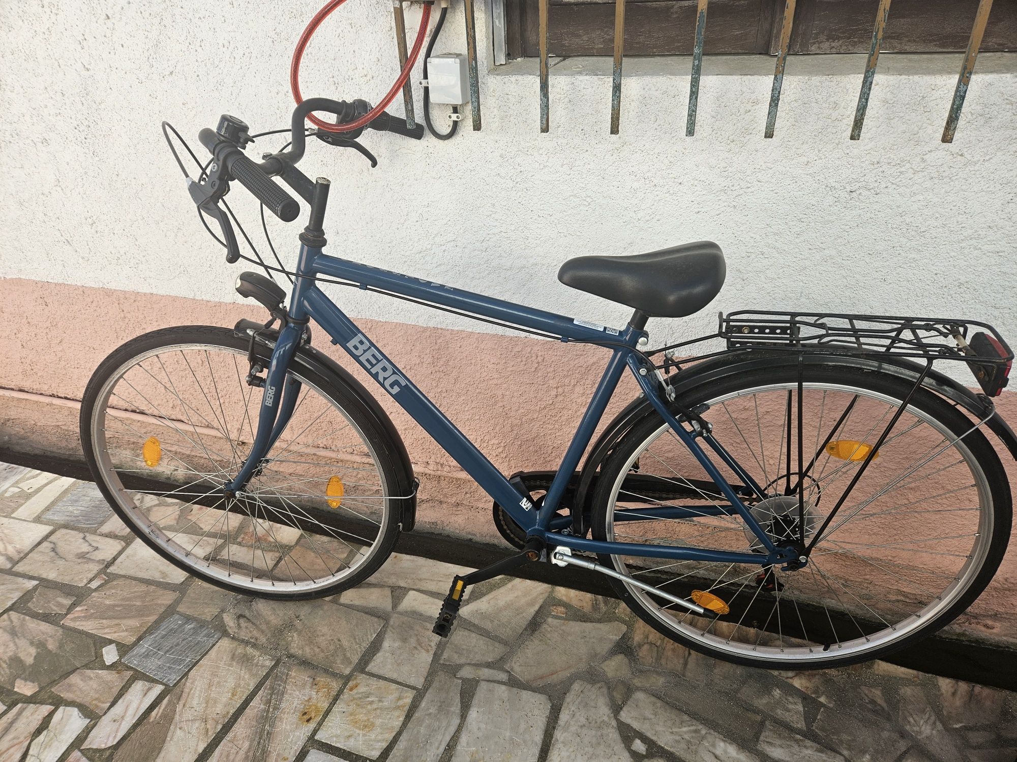 Vende se bicicleta quase nova