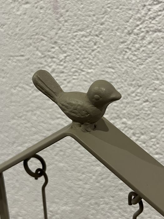 Castiçal com pássaro e com duas velas Loja do Gato Preto