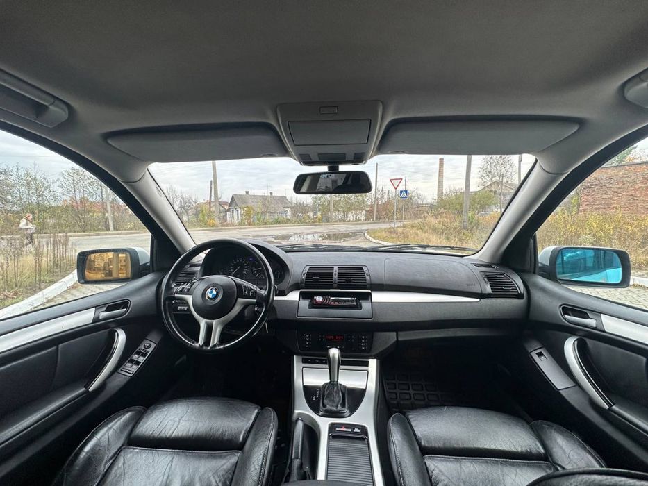 Продаю авто BMW X5