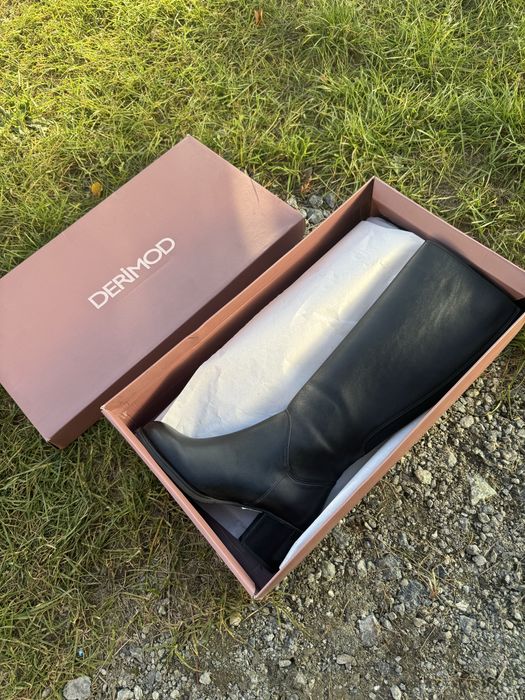 Kozaki, botki DERIMOD r.37 nowe, modne, wygodne okazja!