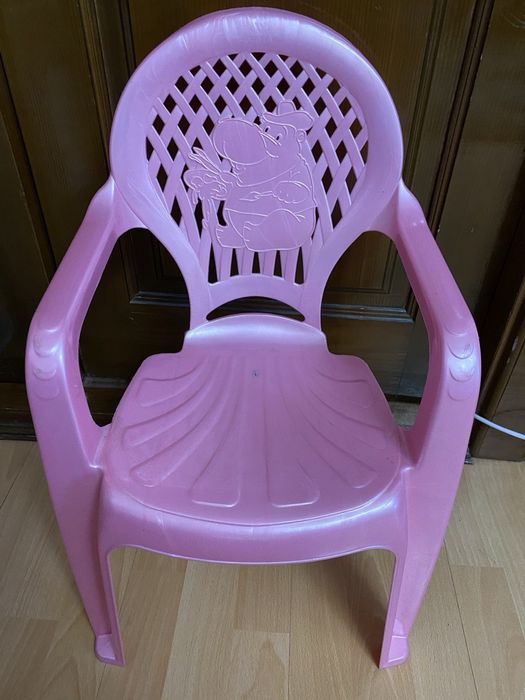 Продам дитячий стілець