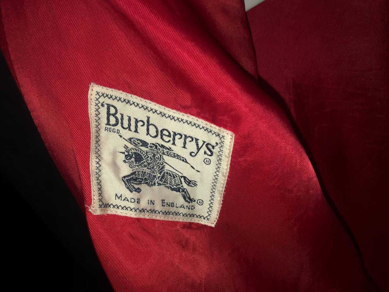 пиджак Burberry красный