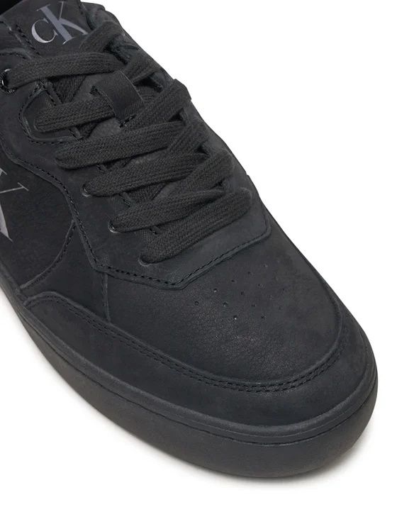 Чоловічі замшові кросівки  Calvin Klein 
41,42,43,44,45