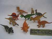 Dinossauros em miniatura