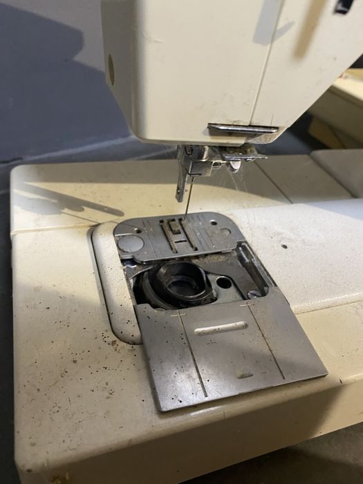 Швейна машинка singer / finesse