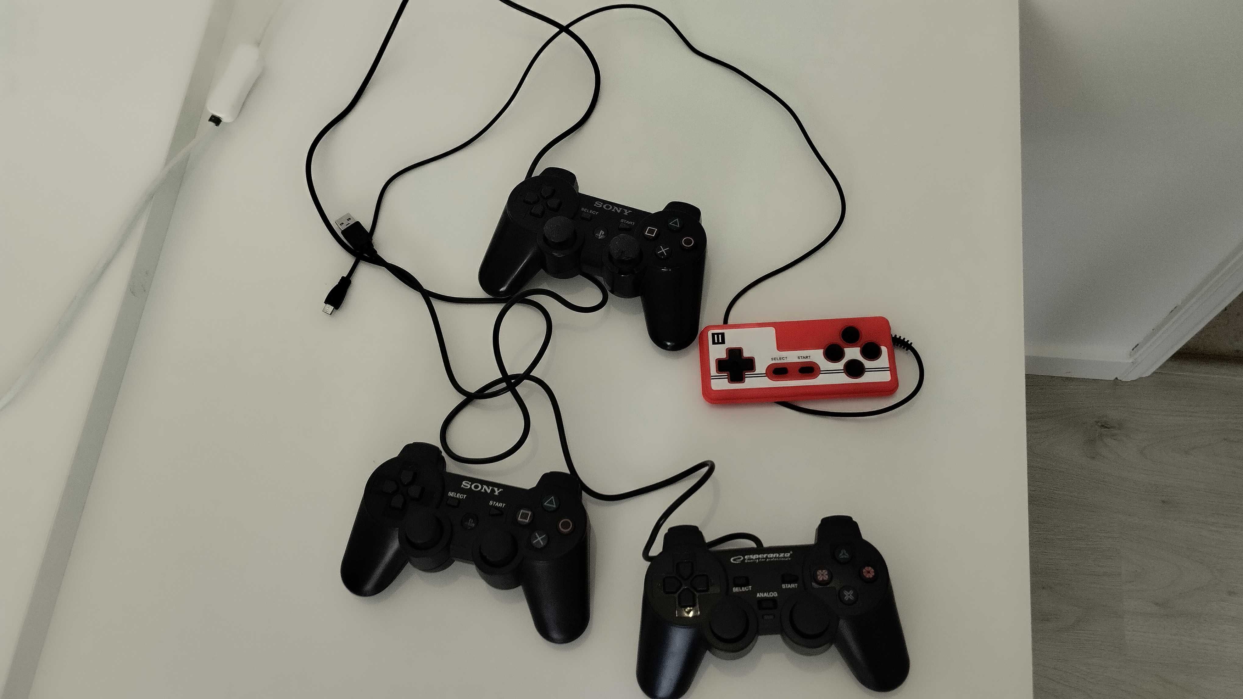 Comandos PlayStation e MINI USB