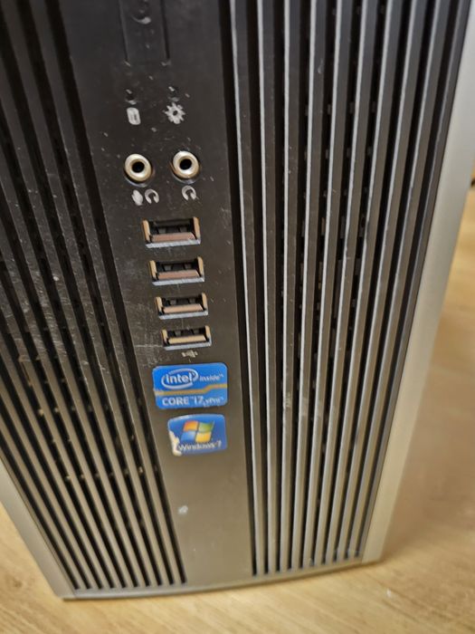 Komputer i7 8gb ram, 250gb