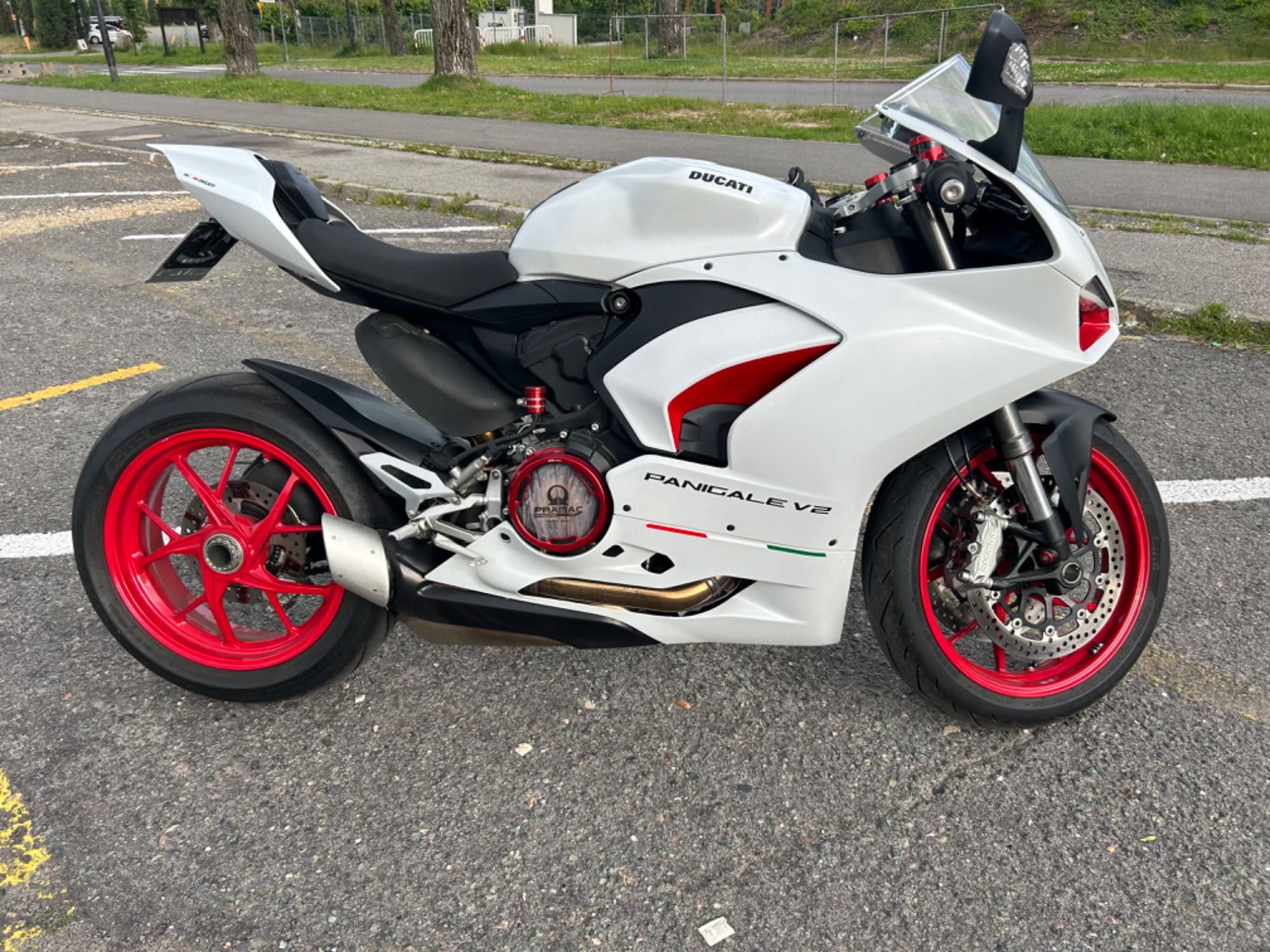 Ducati Panigale V2