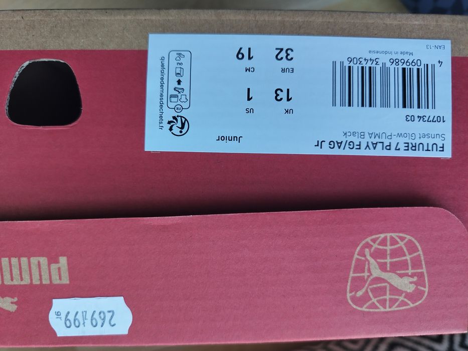 Buty korki Puma r. 32