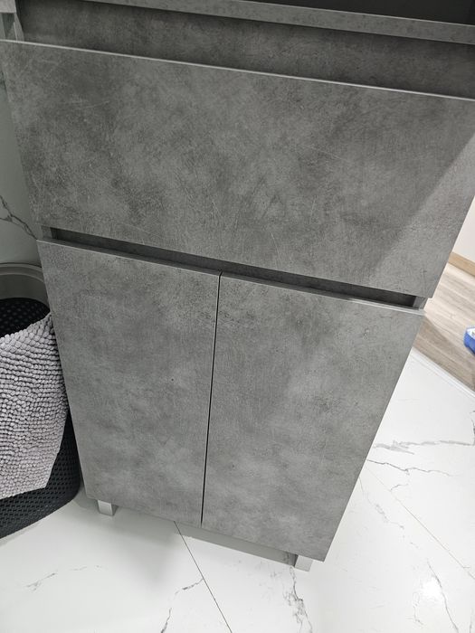 Vendo móvel de casa de banho