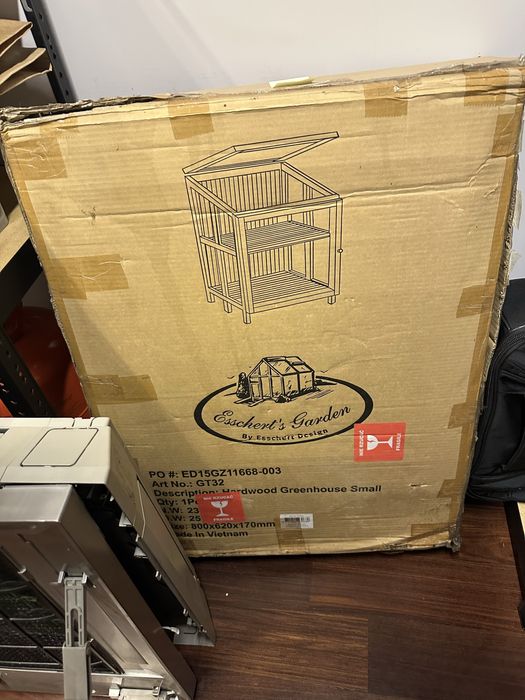 Mini Szklarnia esscherts garden gt32