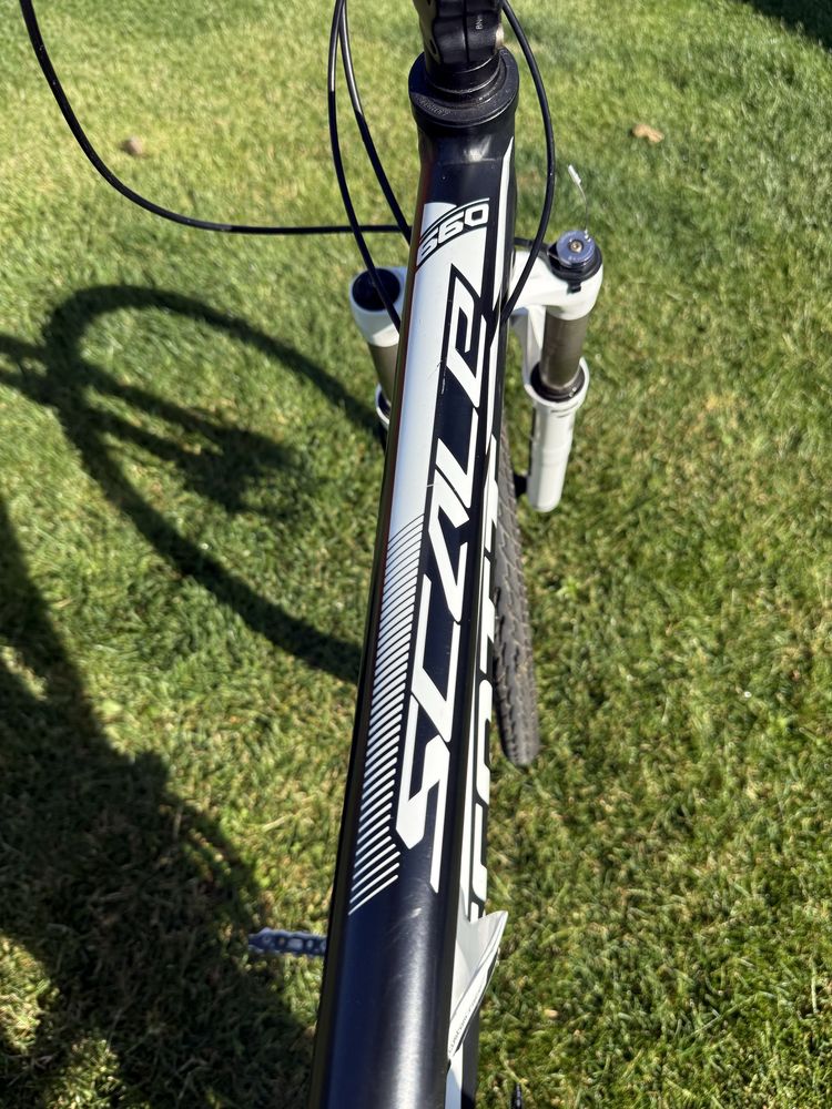Rower SCOTT scale 660