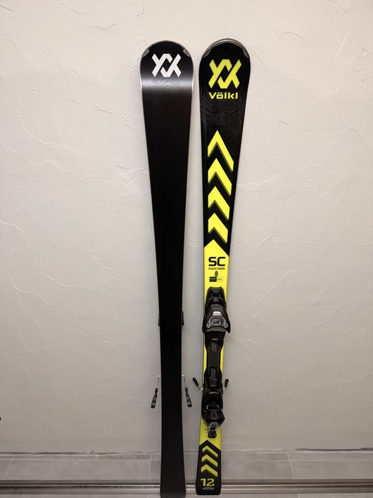 Narty slalomowe Volkl Racetoger SC 158 cm