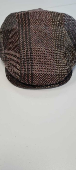 Sprzedamy okazyjnie czapki,kaszkiety,szale,kominy bawełniane