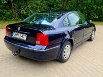 Volkswagen Passat 1.6 Benzyna ,Dlugie Oplaty od Właściciela