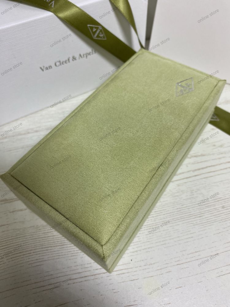 Пакування Van Cleef упаковка Ван кліф