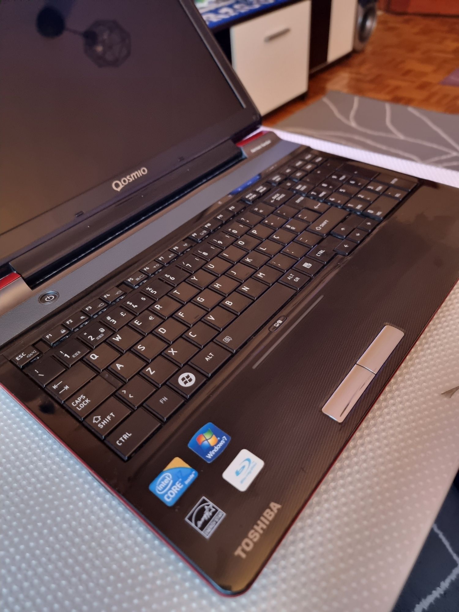 Portátil Toshiba Qosmio F60-14Q, [Ram-8GB], [Intel i7], [SSD-250GB]