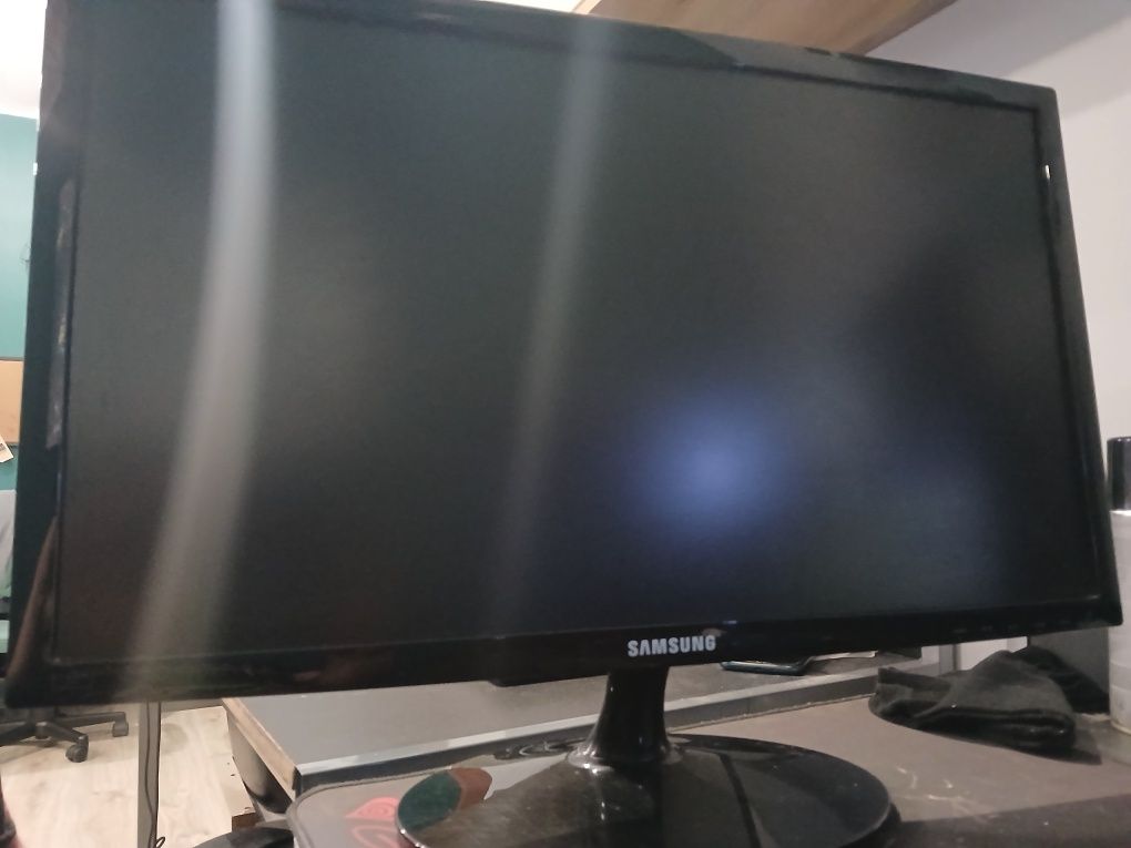 Sprzedam monitor Samsung