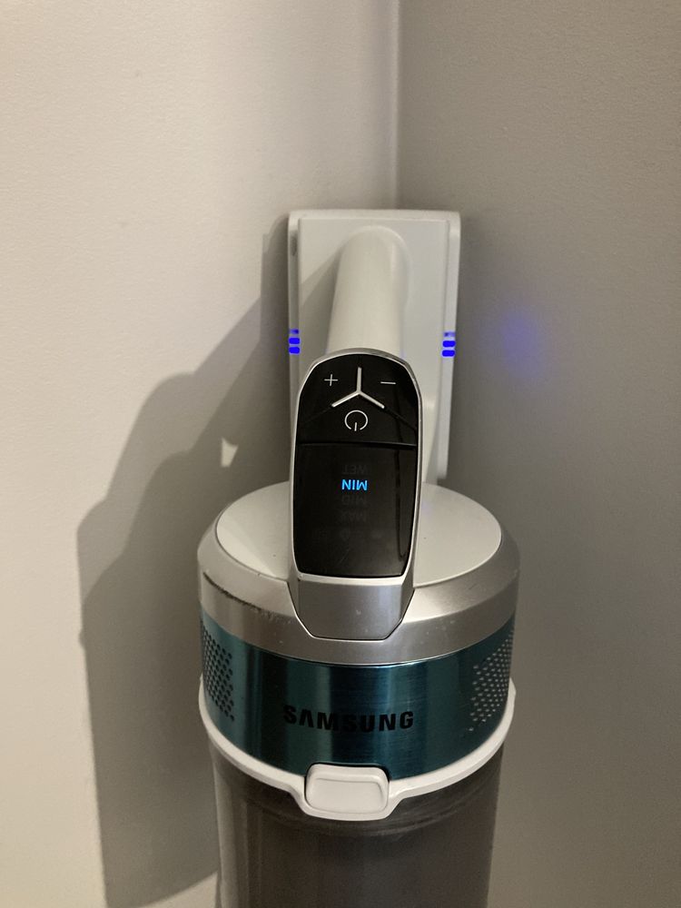 Odkurzacz Pionowy Samsung Jet Turbo