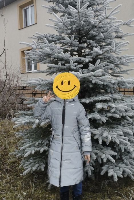 Продається зимня куртка на дівчинку