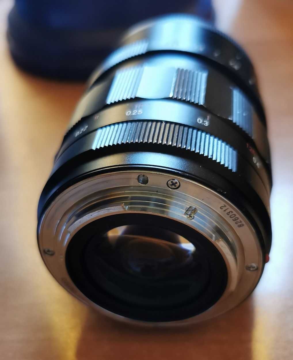 Obiektyw Voigtlander Nokton 25mm F0.95 do Micro 4/3