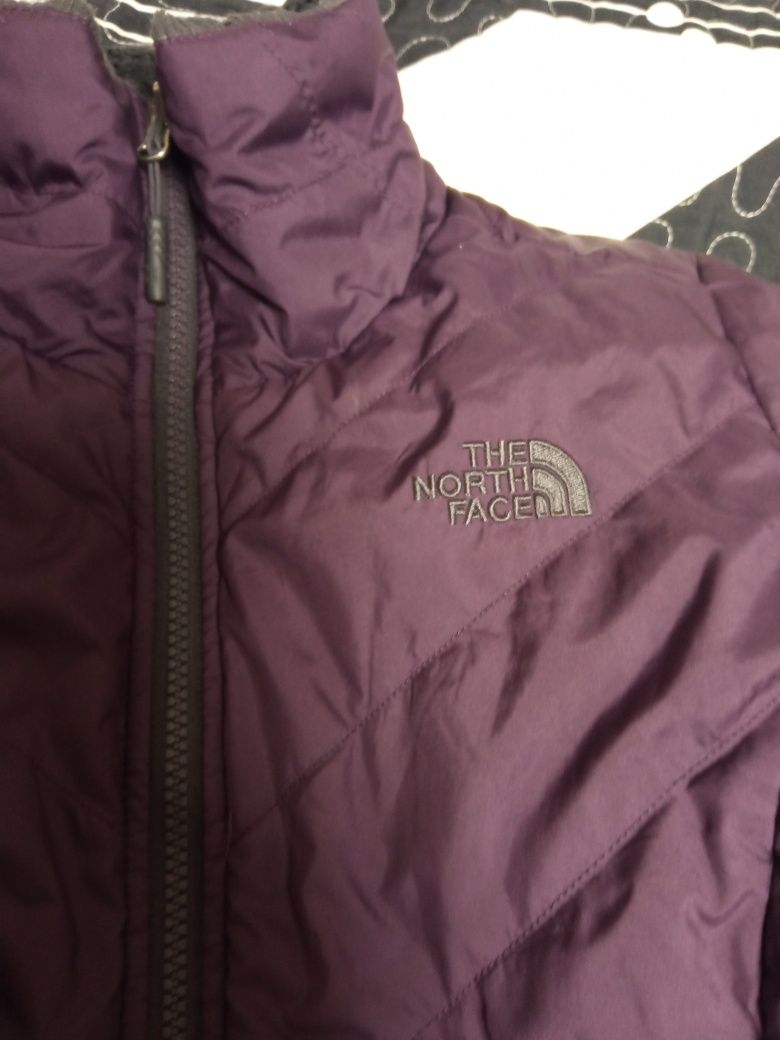 Курточка жіноча North Face