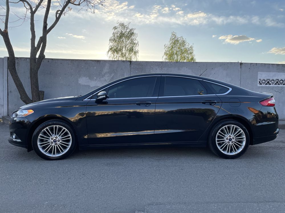 Ford Fusion 2.0 ecoboost 2014 рік