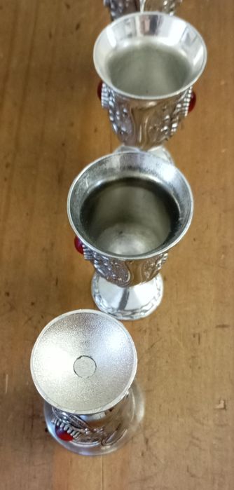 Conjunto de 4 cálices vermelho