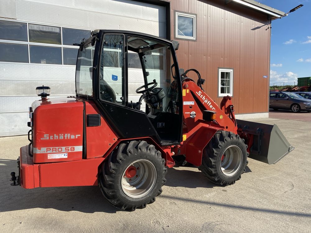 ŁADOWARKA SCHAFFER PRO 58  Z ŁYŻKĄ 4x4 wiedemann manitu jcb atlas