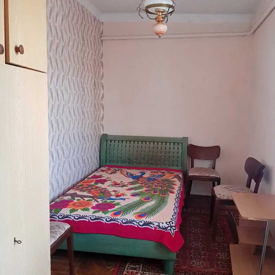 vys-03. 3-х комн квартира в районе Соборной площади. Кирпичный дом.