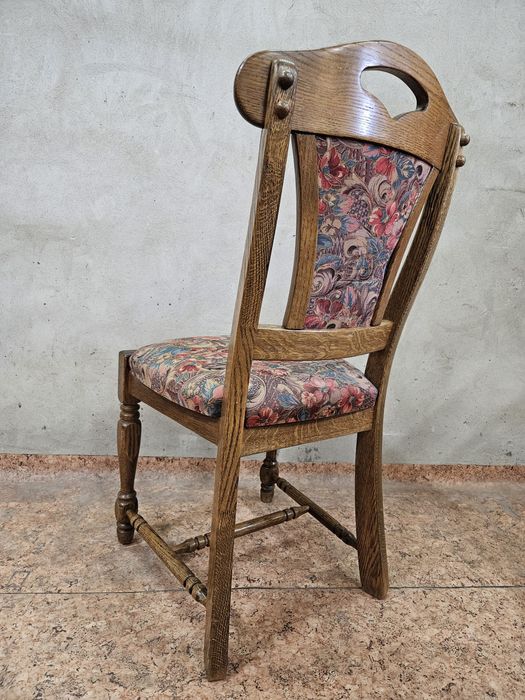 Dębowe krzesła stylowe z Francji /