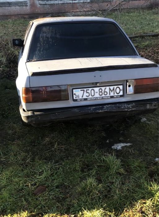 Продам бмв е30. М10б18