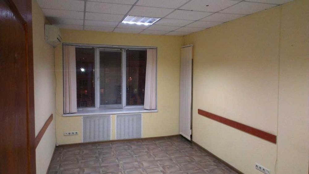 Продаж 3-к квартири 80,7 м2. м.Київ, пр-т Перемоги, 2,  95000$ торг