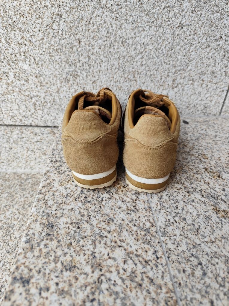 Sapatilhas Nike Camel