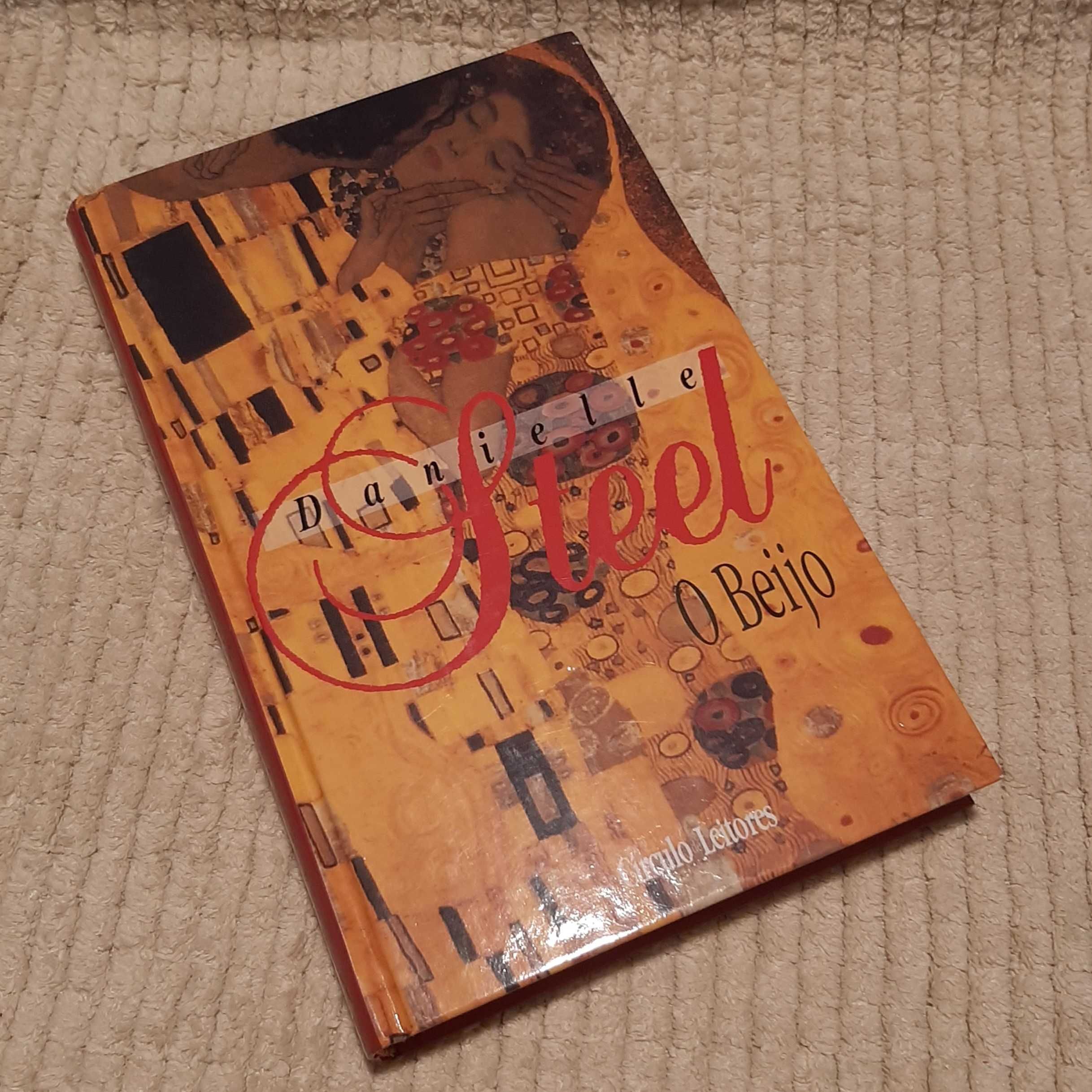 Livro: O Beijo - Danielle Steel